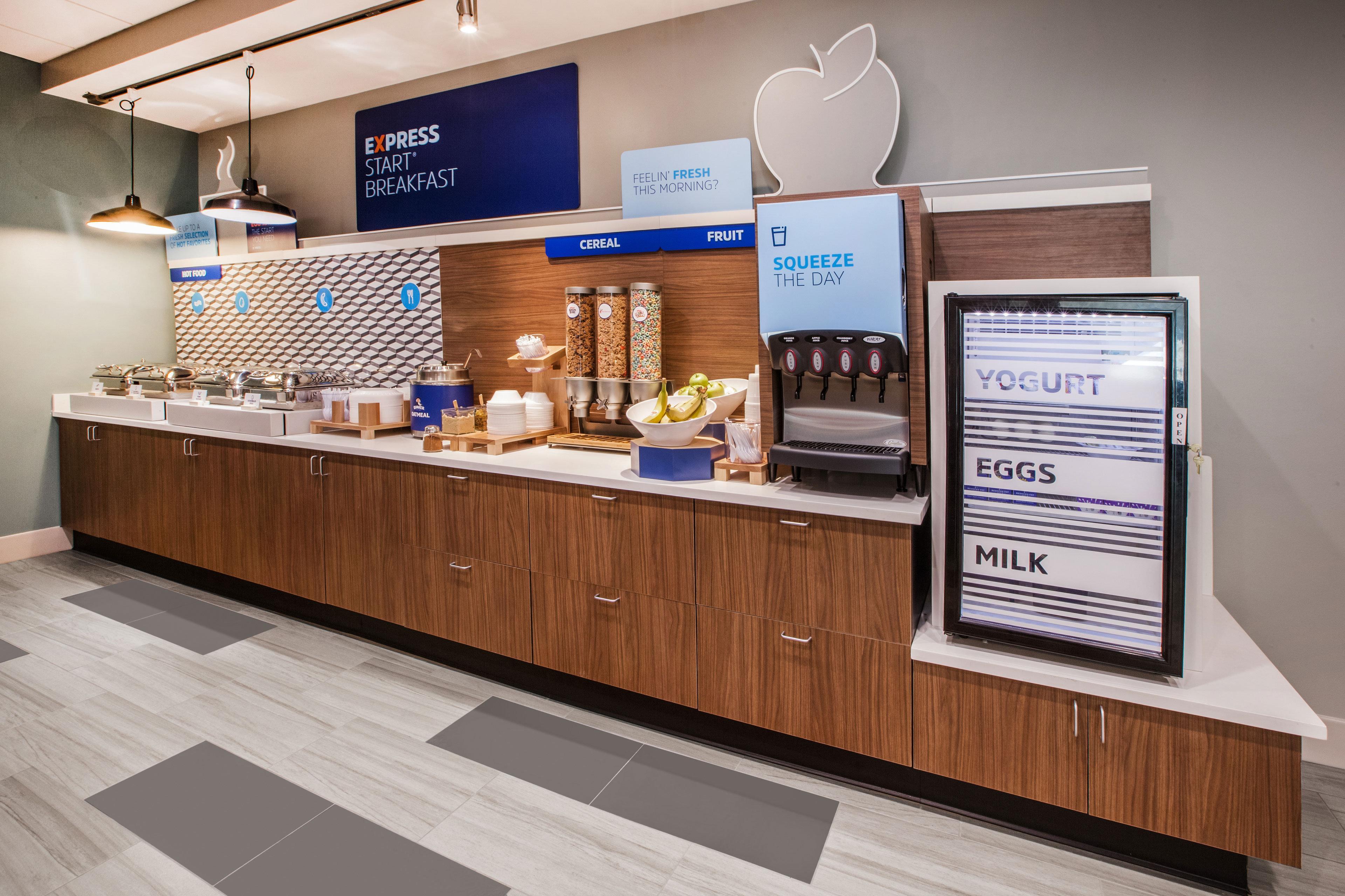 Holiday Inn Express & Suites - Auburn By Ihg Luaran gambar