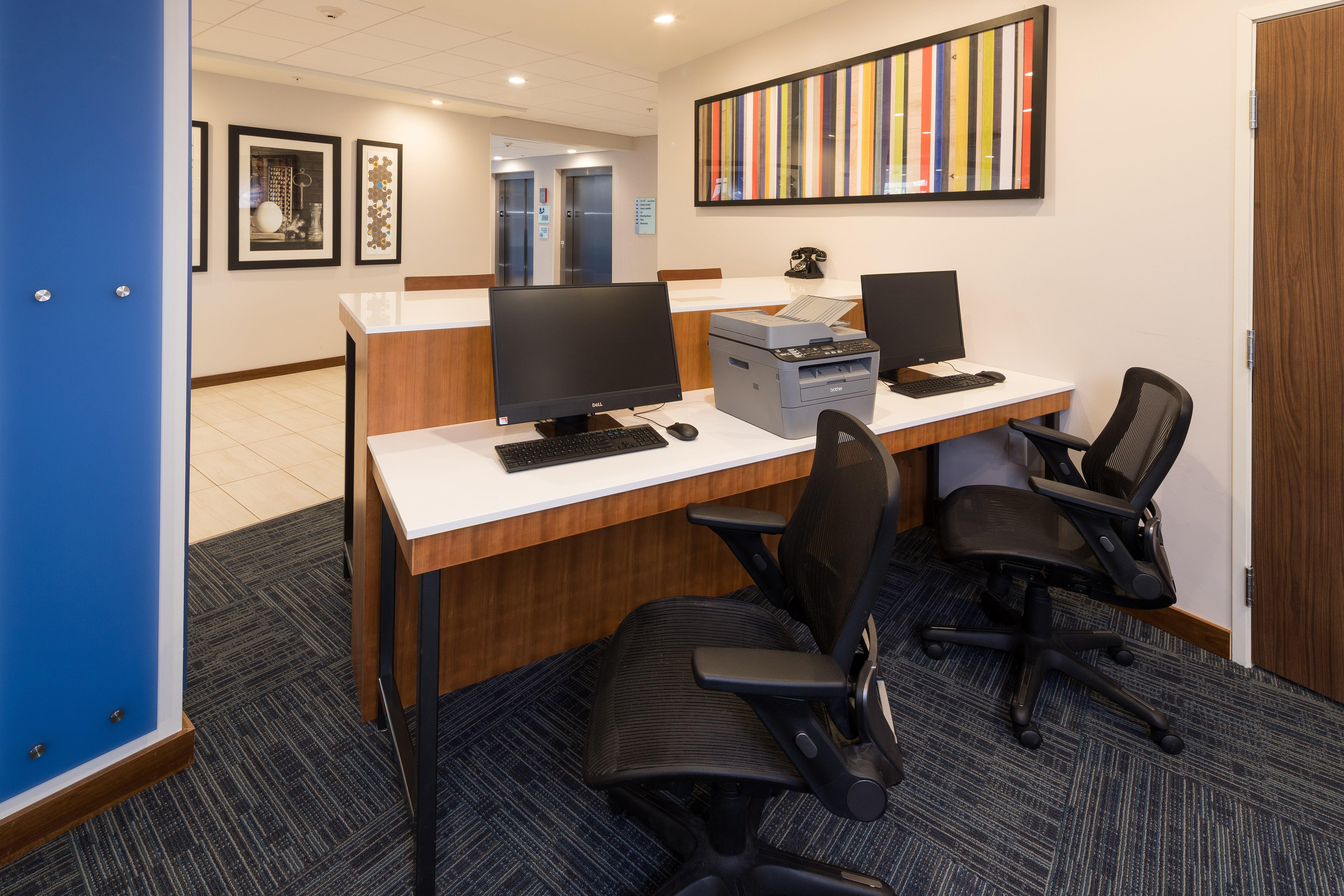 Holiday Inn Express & Suites - Auburn By Ihg Luaran gambar