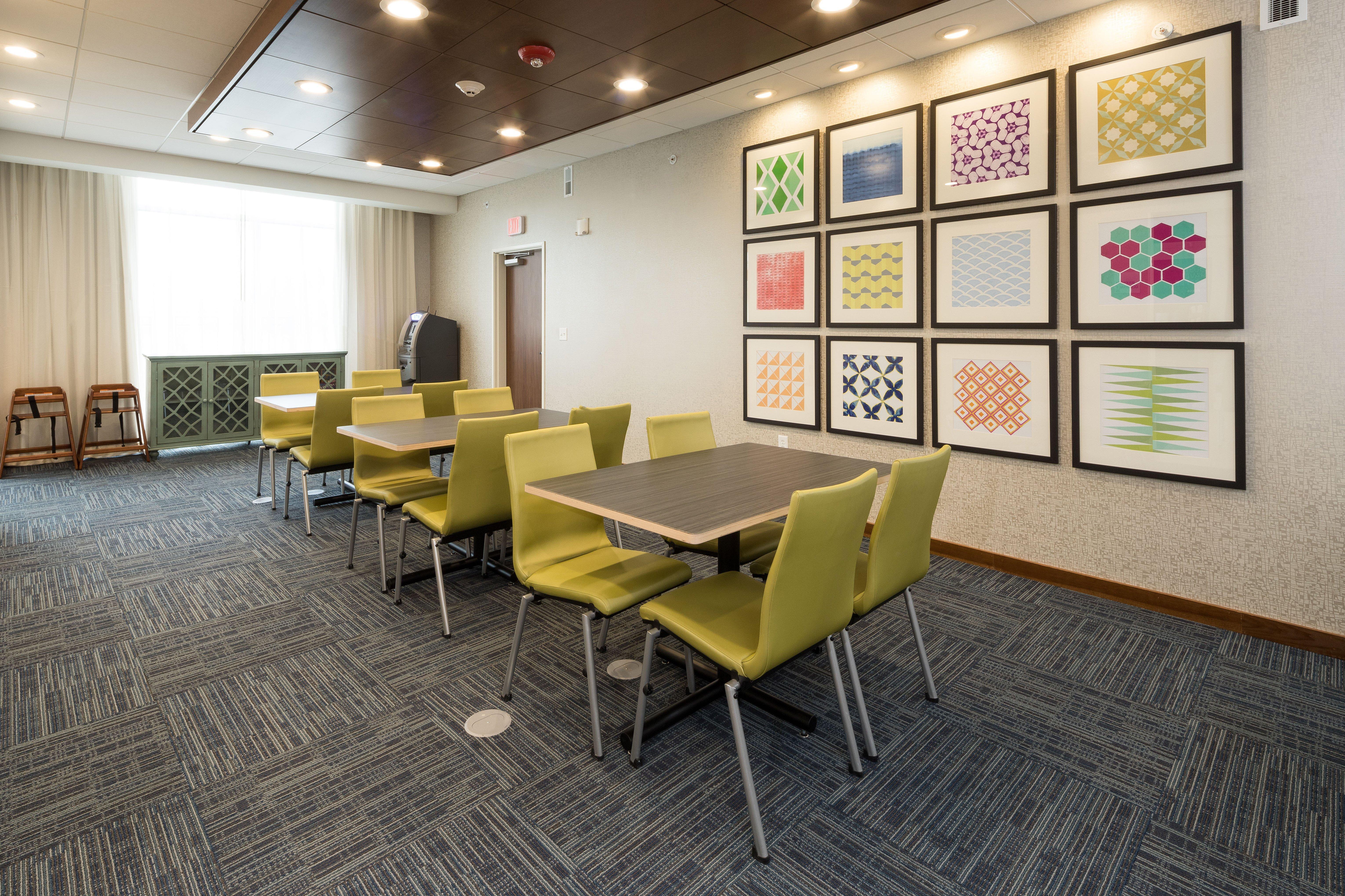 Holiday Inn Express & Suites - Auburn By Ihg Luaran gambar