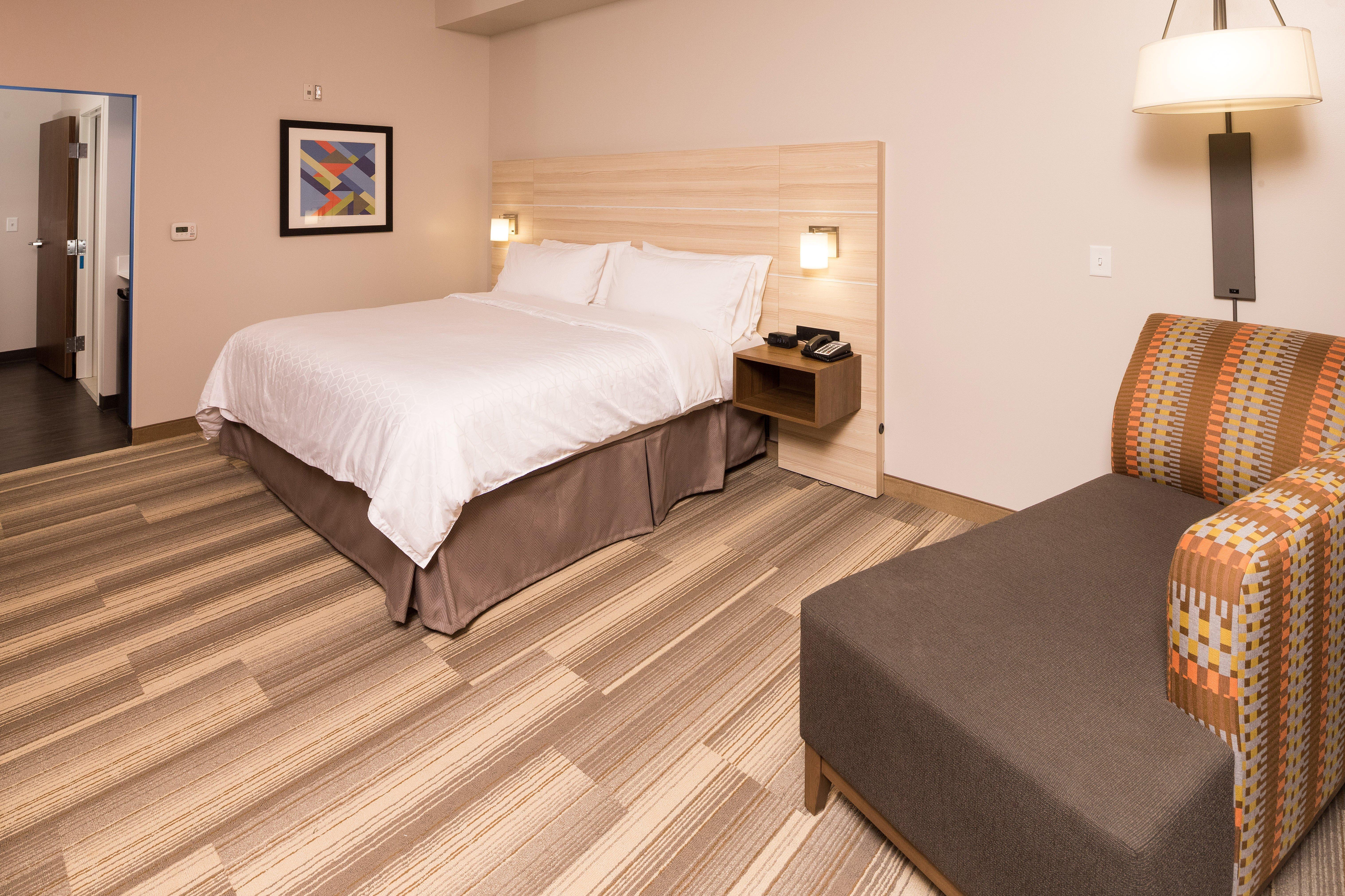 Holiday Inn Express & Suites - Auburn By Ihg Luaran gambar
